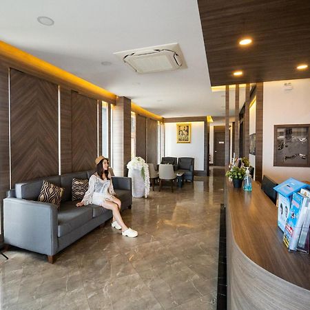 Seaside Jomtien Beach Pattaya Exterior foto